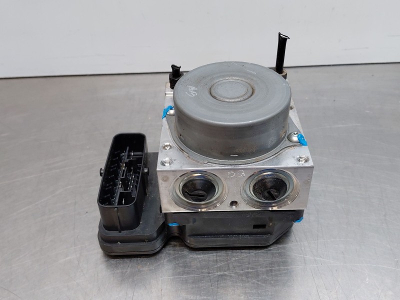 Recambio de abs para lexus ux (za10) essence referencia OEM IAM 4405076050  