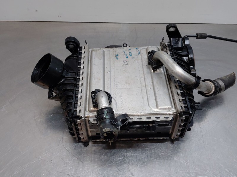 Recambio de intercooler para mercedes-benz vito mixto (447) combi referencia OEM IAM A6540904101  