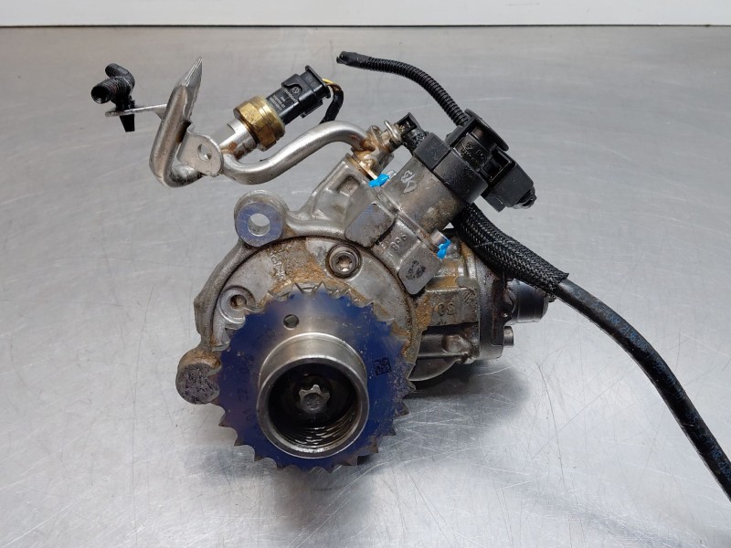 Recambio de bomba inyeccion para mercedes-benz vito mixto (447) combi referencia OEM IAM A6540704301  