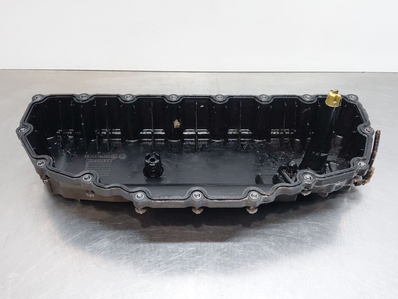 Recambio de carter para mercedes-benz vito mixto (447) combi referencia OEM IAM A6540105311  