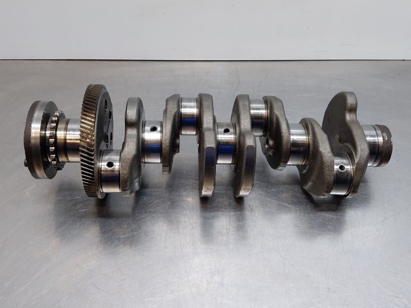 Recambio de cigueñal para mercedes-benz vito mixto (447) combi referencia OEM IAM A6540303700  