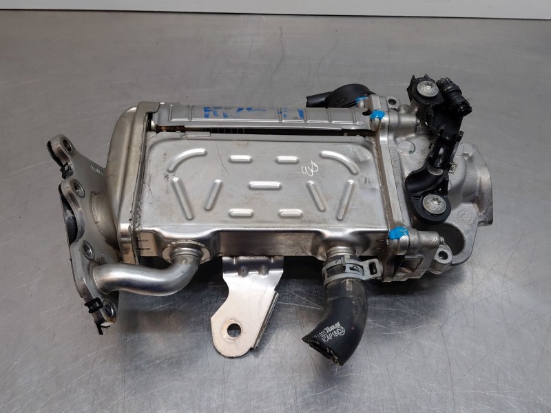 Recambio de enfriador egr para mercedes-benz vito mixto (447) combi referencia OEM IAM A6541409000  