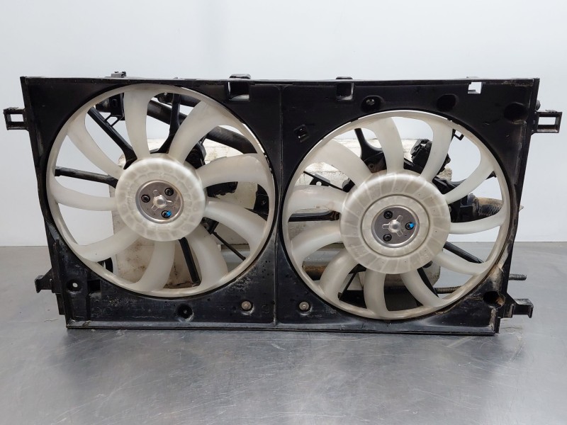 Recambio de electroventilador para lexus ux (za10) essence referencia OEM IAM 1636024070  