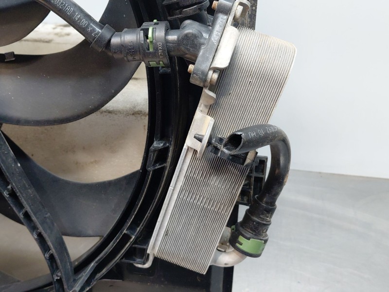 Recambio de electroventilador para bmw serie 4 coupe (f32) 428i referencia OEM IAM 17428641963  