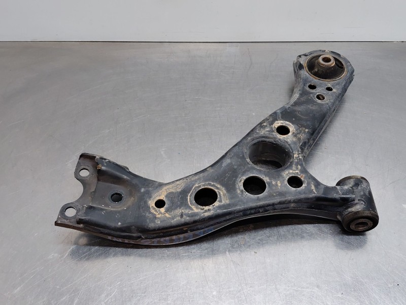Recambio de brazo suspension inferior delantero izquierdo para lexus ux (za10) essence referencia OEM IAM 4806976010  