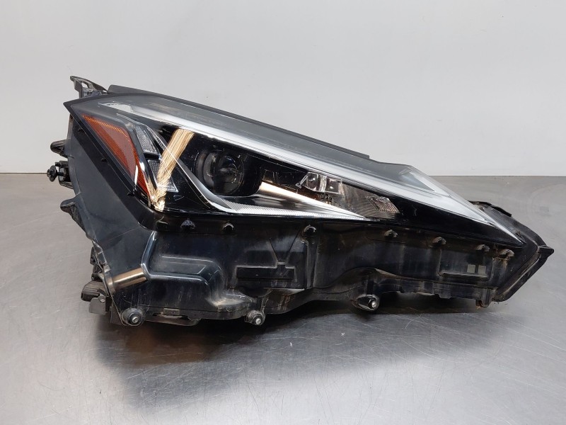 Recambio de faro derecho para lexus ux (_aa1_, _ah1_, _ma1_) 200 (mzaa10) referencia OEM IAM 8114576240  
