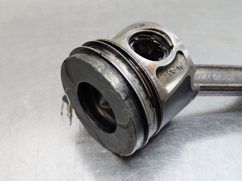 Recambio de biela para jeep renegade suv (bu, b1, bv) 2.0 crd 4x4 referencia OEM IAM 6000633703  