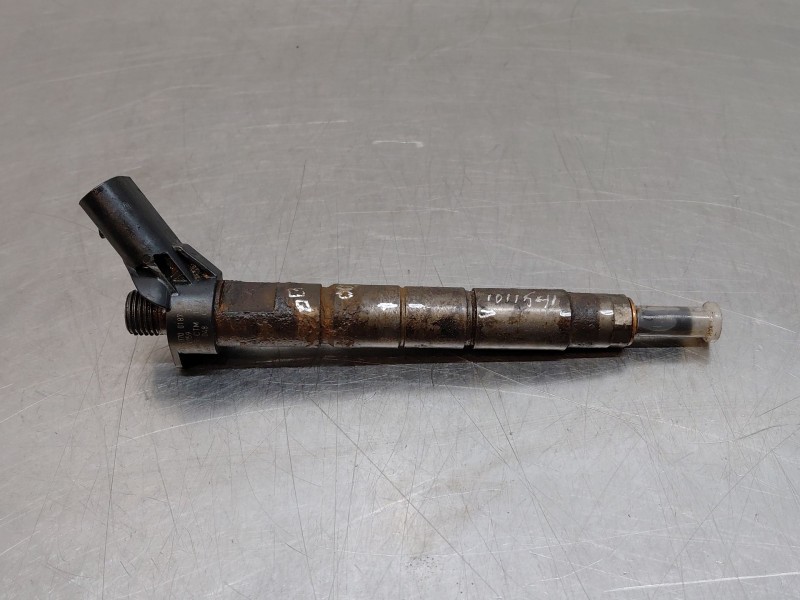 Recambio de inyector para mercedes-benz vito mixto (447) combi referencia OEM IAM A6540700187  