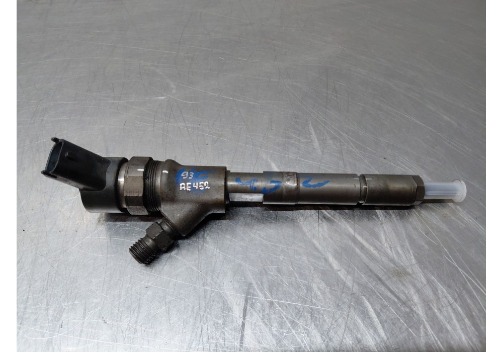 Recambio de inyector para toyota corolla (_e12_) 1.4 d (nde120_) referencia OEM IAM 221000N030  