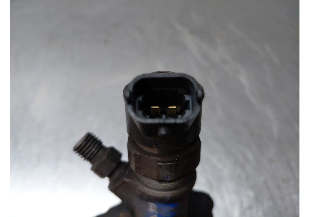 Recambio de inyector para toyota corolla (_e12_) 1.4 d (nde120_) referencia OEM IAM 221000N030  