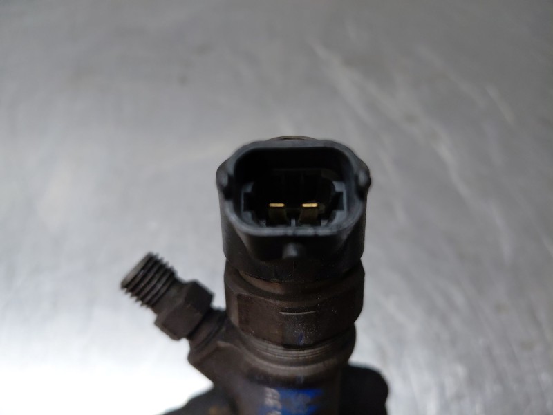Recambio de inyector para toyota corolla (_e12_) 1.4 d (nde120_) referencia OEM IAM 221000N030  