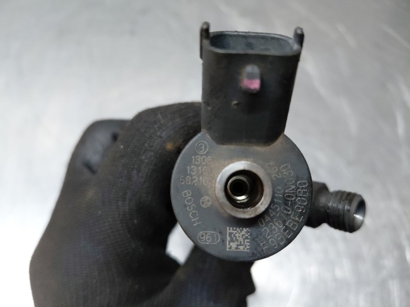 Recambio de inyector para toyota corolla (_e12_) 1.4 d (nde120_) referencia OEM IAM 221000N030  