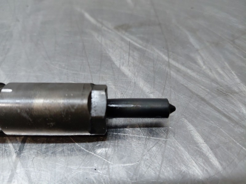 Recambio de inyector para toyota corolla (_e12_) 1.4 d (nde120_) referencia OEM IAM 221000N030  