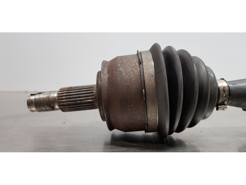 Recambio de transmision delantera derecha para jeep renegade limited 4x2 referencia OEM IAM 52088637  