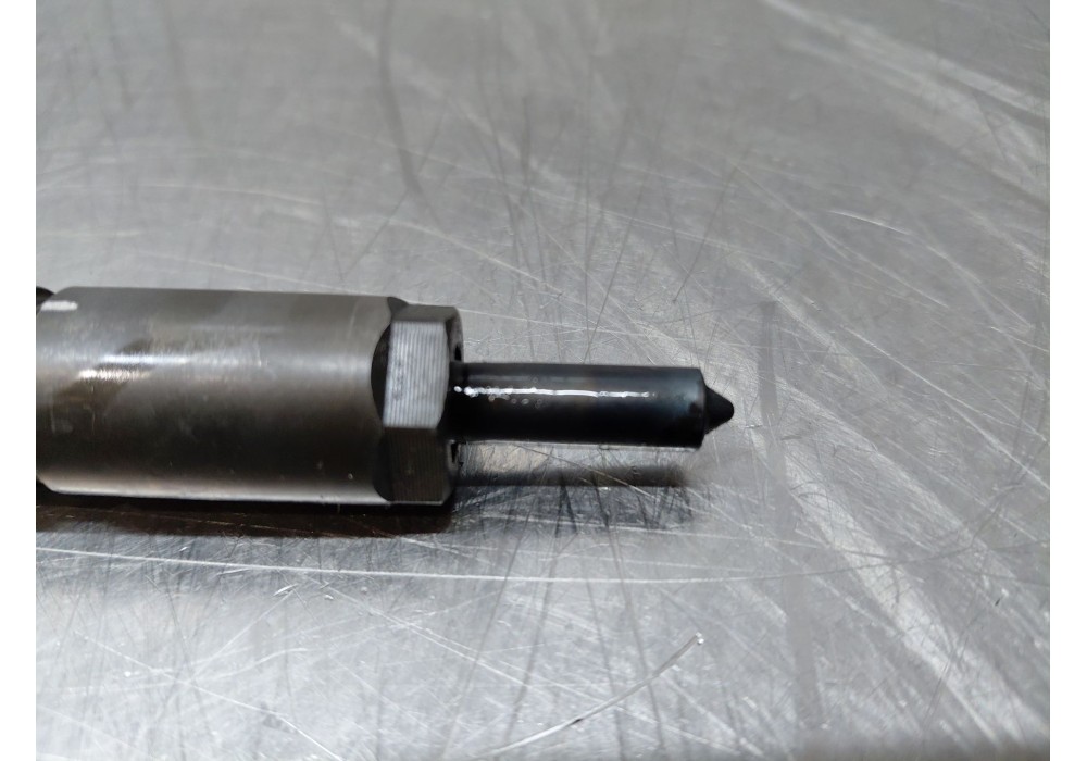 Recambio de inyector para toyota corolla (_e12_) 1.4 d (nde120_) referencia OEM IAM 221000N030  
