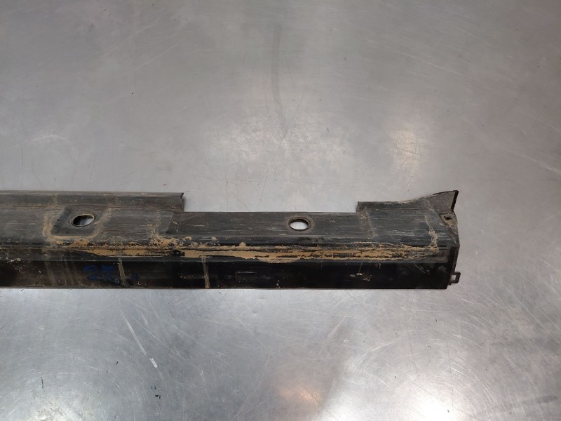 Recambio de faldon lateral para lexus ux (za10) essence referencia OEM IAM 7585076030  