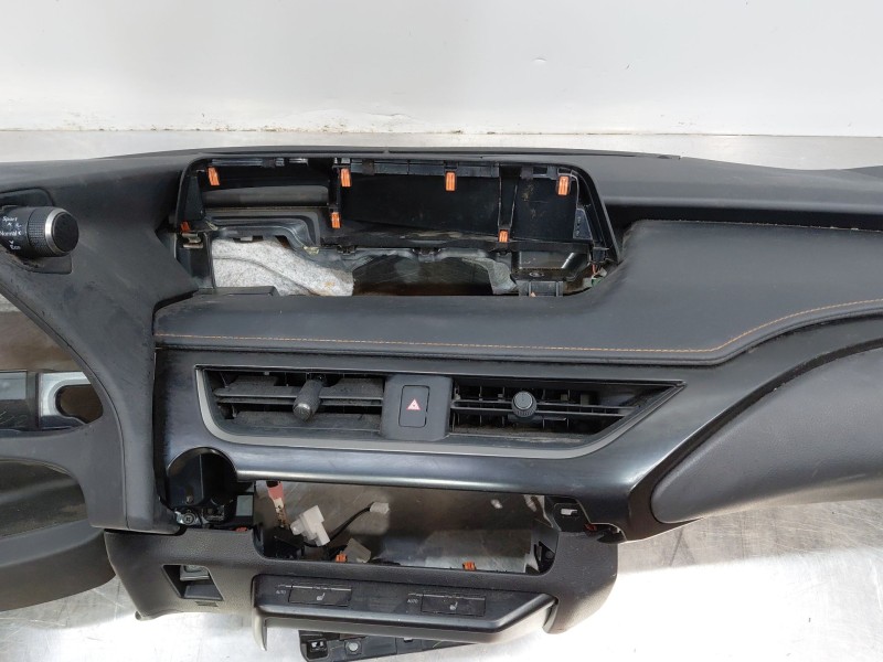 Recambio de kit airbag para lexus ux (_aa1_, _ah1_, _ma1_) 200 (mzaa10) referencia OEM IAM 554007603040  
