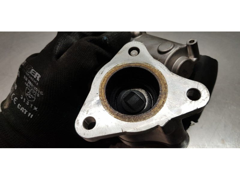 Recambio de valvula egr para dacia lodgy laureate referencia OEM IAM 147109913R  