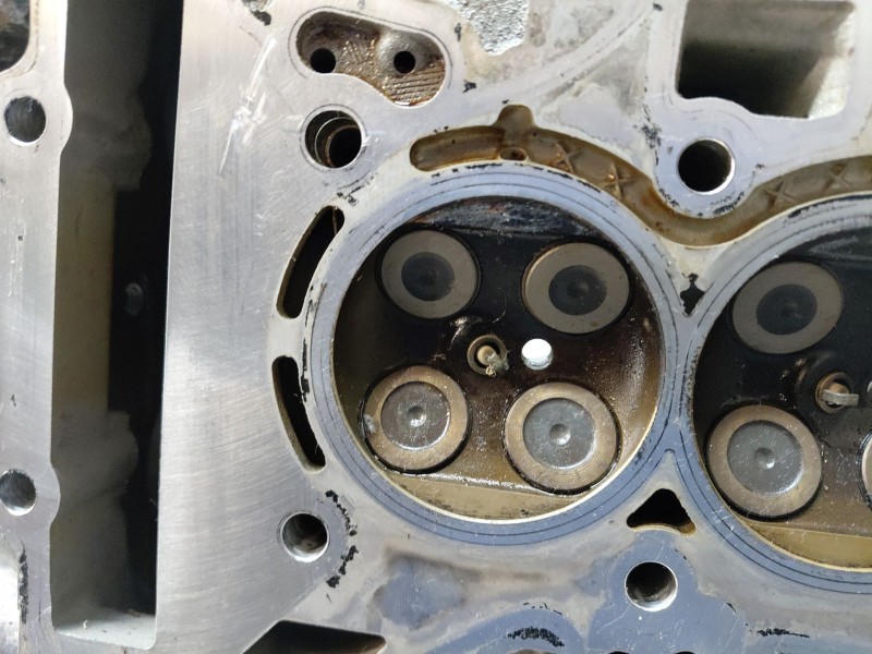 Recambio de culata para peugeot 308 active referencia OEM IAM 1610759680 9808067580 