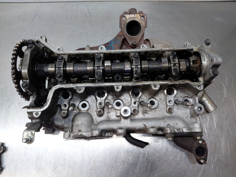 Recambio de culata para toyota corolla (_e12_) 1.4 d (nde120_) referencia OEM IAM 1110133040  