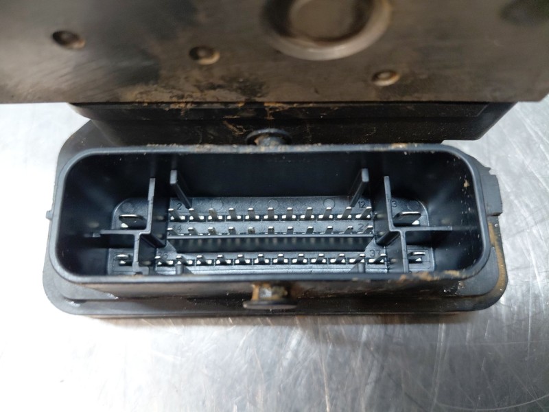 Recambio de abs para peugeot 308 sw allure referencia OEM IAM   