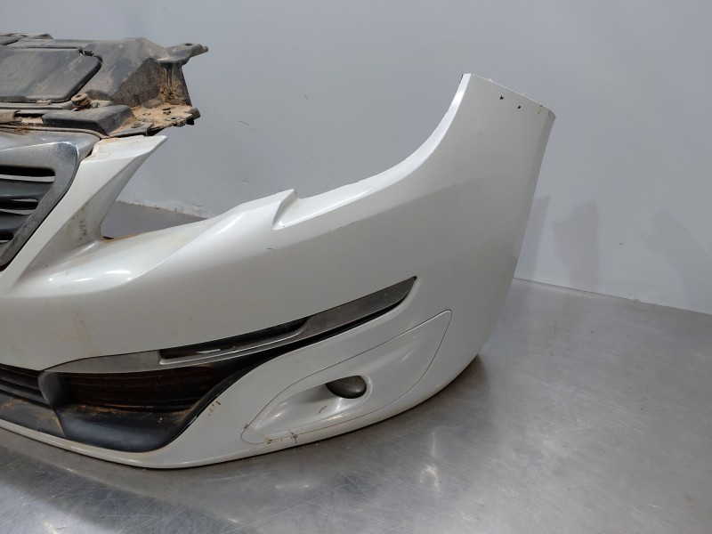 Recambio de paragolpes delantero para peugeot 407 (6d_) 1.6 hdi 110 (6d9hzc, 6d9hyc) referencia OEM IAM   