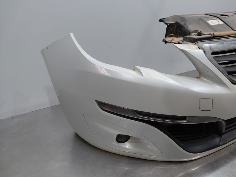 Recambio de paragolpes delantero para peugeot 407 (6d_) 1.6 hdi 110 (6d9hzc, 6d9hyc) referencia OEM IAM   