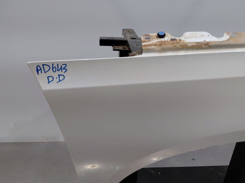 Recambio de aleta delantera derecha para peugeot 308 acces referencia OEM IAM   