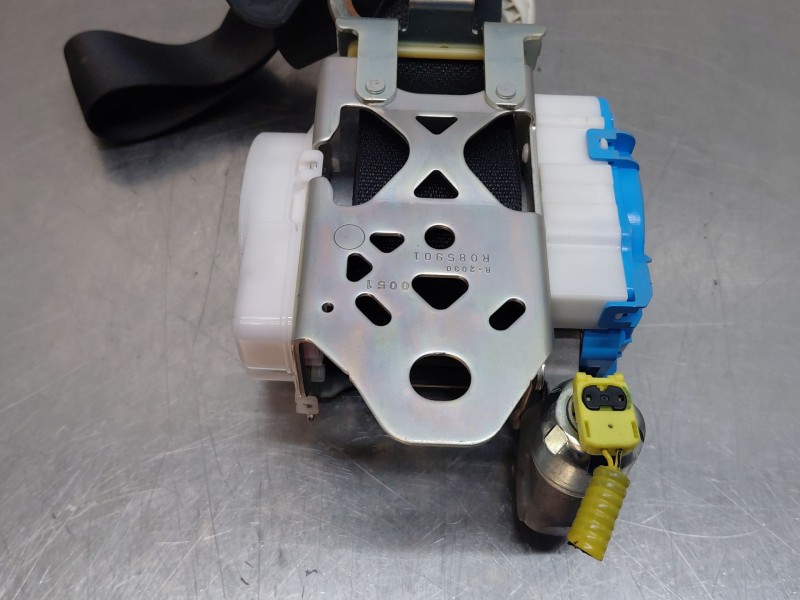 Recambio de cinturon seguridad trasero derecho para lexus ux (_aa1_, _ah1_, _ma1_) 200 (mzaa10) referencia OEM IAM   
