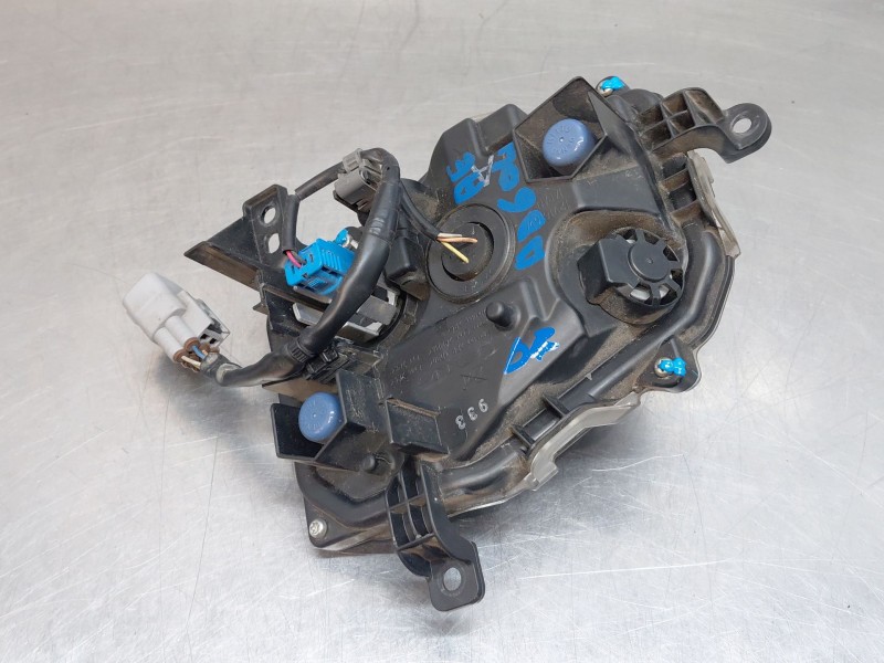 Recambio de faro antiniebla derecho para lexus ux (_aa1_, _ah1_, _ma1_) 200 (mzaa10) referencia OEM IAM   