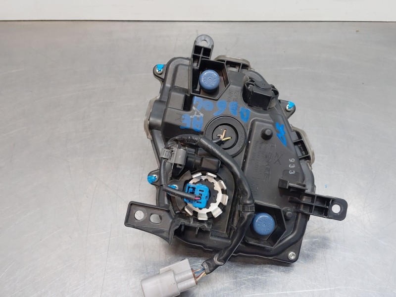 Recambio de faro antiniebla derecho para lexus ux (_aa1_, _ah1_, _ma1_) 200 (mzaa10) referencia OEM IAM   