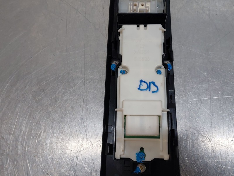 Recambio de mando elevalunas delantero izquierdo para lexus ux (_aa1_, _ah1_, _ma1_) 200 (mzaa10) referencia OEM IAM   