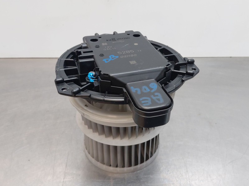 Recambio de motor calefaccion para lexus ux (_aa1_, _ah1_, _ma1_) 200 (mzaa10) referencia OEM IAM   