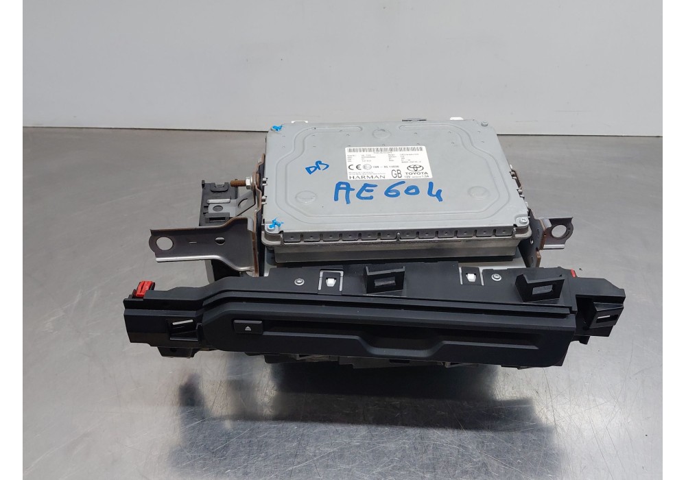 Recambio de sistema audio / radio cd para lexus ux (_aa1_, _ah1_, _ma1_) 200 (mzaa10) referencia OEM IAM   