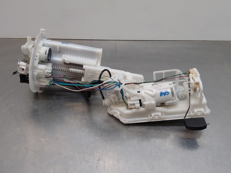 Recambio de aforador para lexus ux (_aa1_, _ah1_, _ma1_) 200 (mzaa10) referencia OEM IAM   