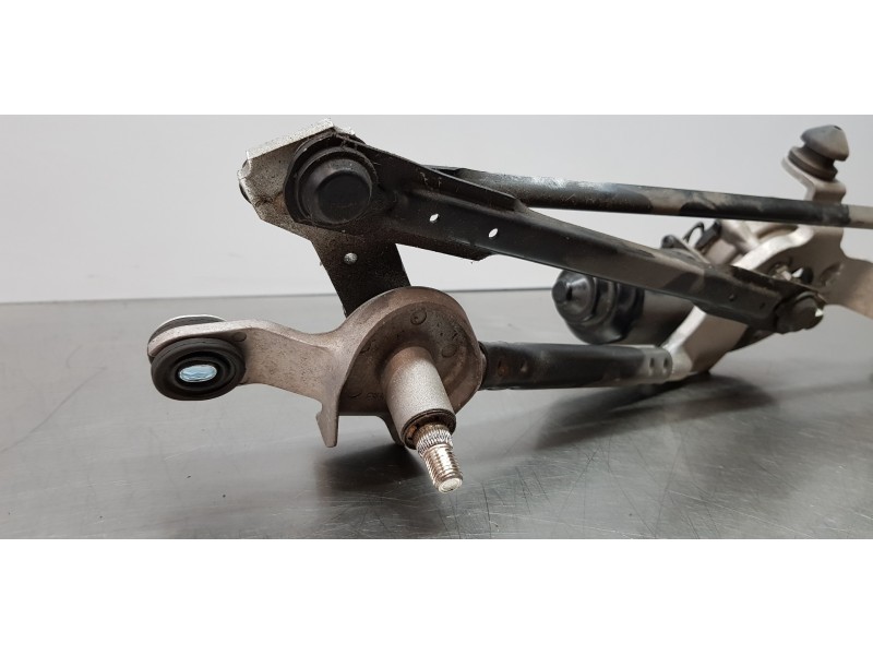 Recambio de motor limpia delantero para hyundai kona klass 2wd referencia OEM IAM 98110C1950  