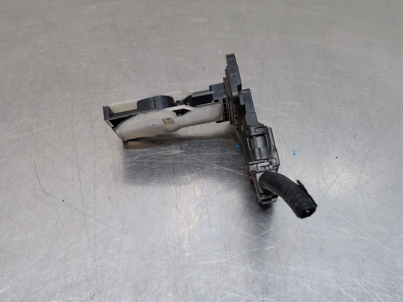 Recambio de caudalimetro para lexus ux (_aa1_, _ah1_, _ma1_) 200 (mzaa10) referencia OEM IAM   