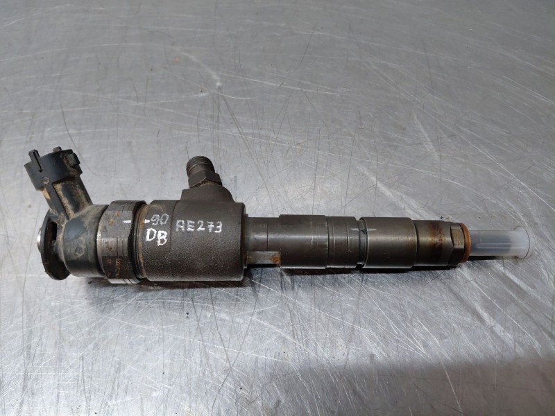 Recambio de inyector para peugeot 308 sw allure referencia OEM IAM   