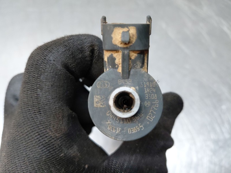 Recambio de inyector para peugeot 308 sw allure referencia OEM IAM   