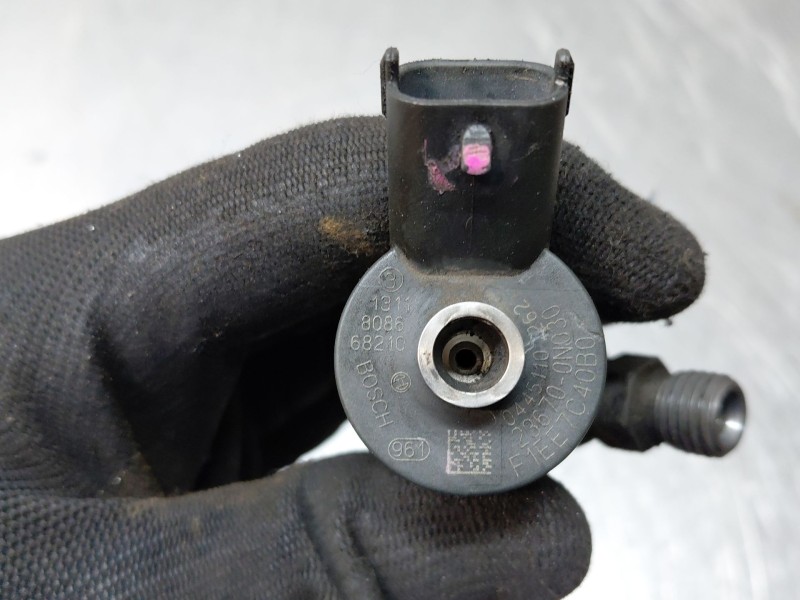 Recambio de inyector para toyota corolla (_e12_) 1.4 d (nde120_) referencia OEM IAM 221000N030  