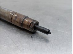 Recambio de inyector para mercedes-benz vito caja cerrada 6.03  furgon referencia OEM IAM A6470700087   2