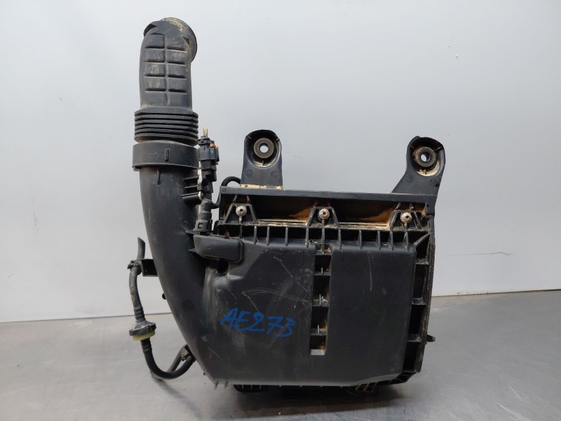 Recambio de filtro aire para peugeot 308 sw allure referencia OEM IAM   