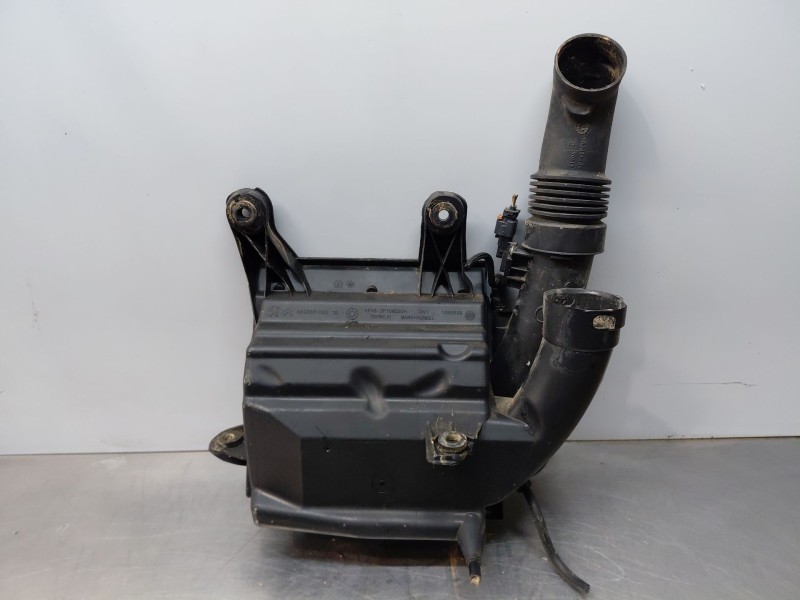 Recambio de filtro aire para peugeot 308 sw allure referencia OEM IAM   