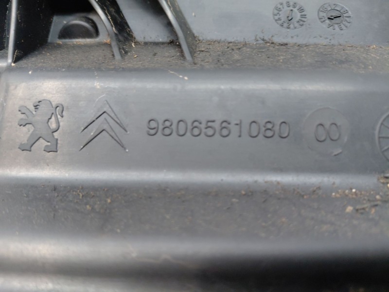 Recambio de filtro aire para peugeot 308 sw allure referencia OEM IAM   