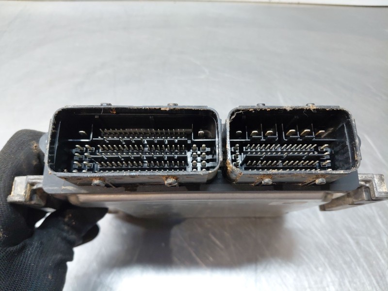 Recambio de centralita motor uce para peugeot 308 sw allure referencia OEM IAM   