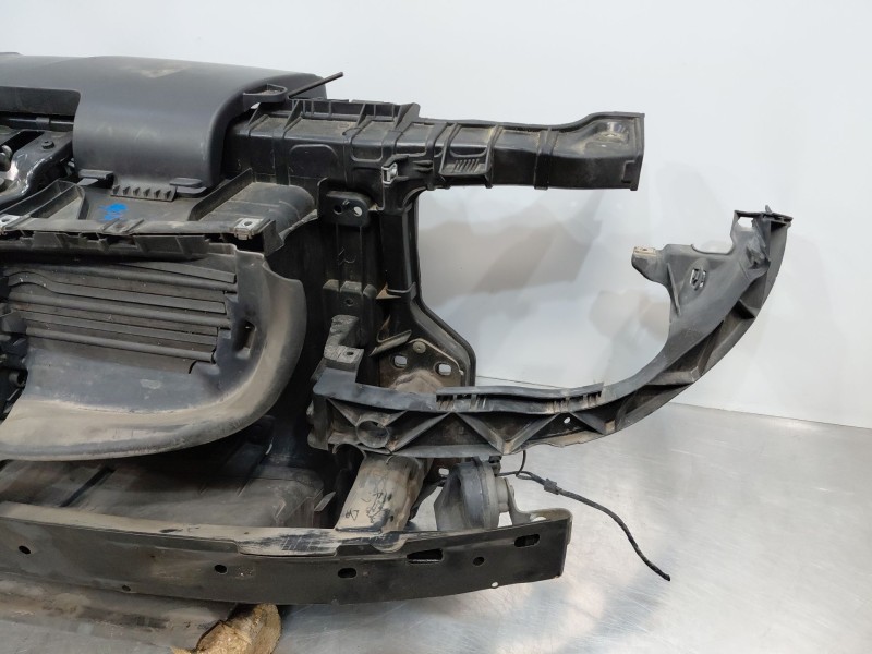 Recambio de panel frontal para bmw 1 (e87) 118 d referencia OEM IAM   