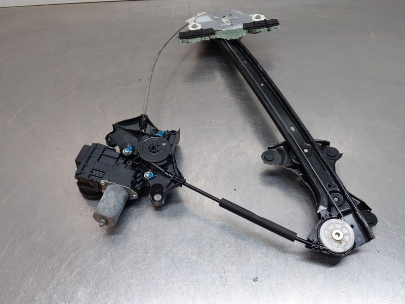 Recambio de elevalunas delantero derecho para lexus ux (_aa1_, _ah1_, _ma1_) 200 (mzaa10) referencia OEM IAM   