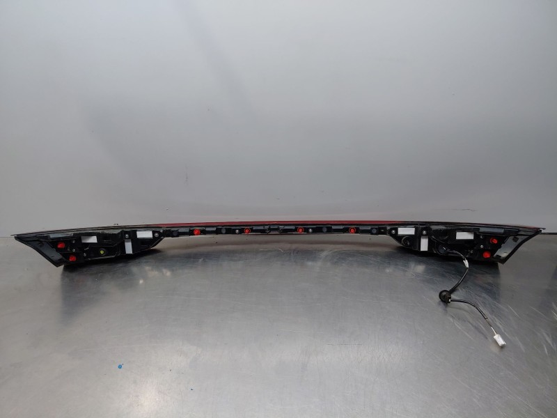 Recambio de piloto trasero central para lexus ux (_aa1_, _ah1_, _ma1_) 200 (mzaa10) referencia OEM IAM   