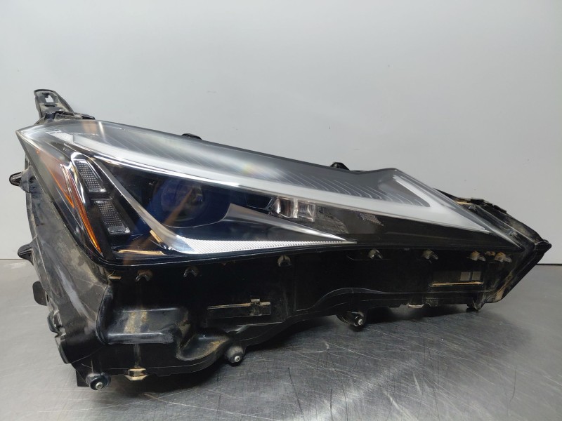 Recambio de faro derecho para lexus ux (za10) essence referencia OEM IAM   