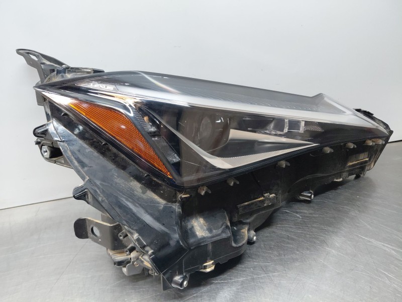 Recambio de faro derecho para lexus ux (za10) essence referencia OEM IAM   